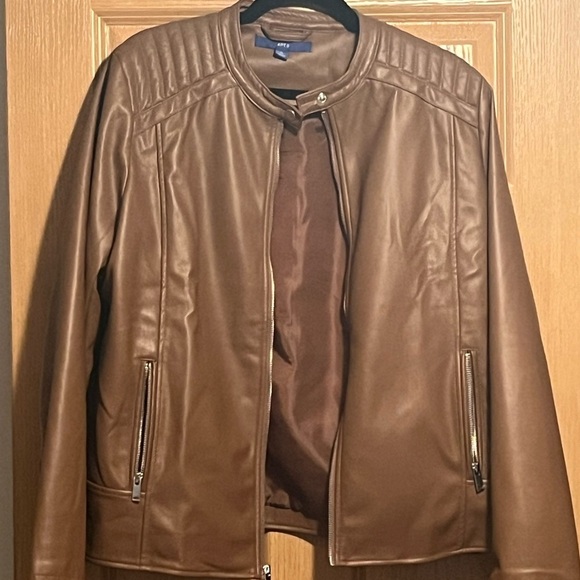 Apt. 9 Jackets & Blazers - NWT Apt. 9 Bomber Jacket